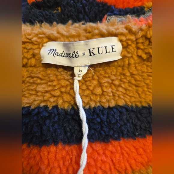 Madewell X KULE Reversable Sherpa Vest - Picture 7 of 7